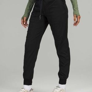 Lululemon-NWT Dance Studio Joggers Sz 8 Black